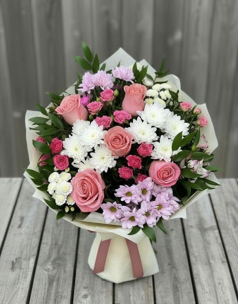 Букет цветов из: Альстромерии, Гвоздики, Розы и Хризантемы в Смышляевка