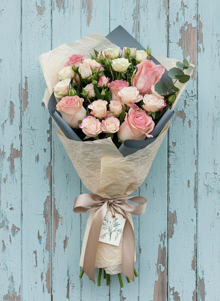 Букет цветов из: Розы в Смышляевка