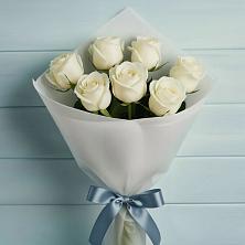 Букет 7 Белых роз Эдлесс Лав в Смышляевка