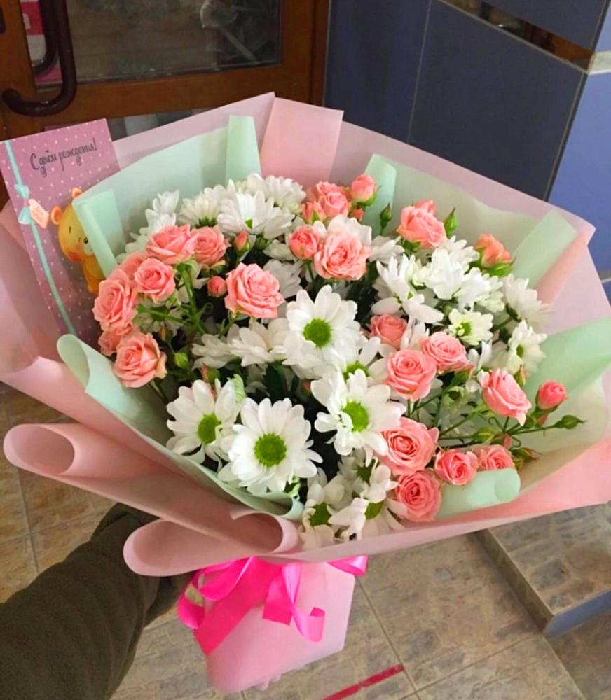 Букет цветов из: Розы и Хризантемы в Смышляевка