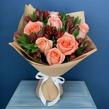 Букет цветов из:  Розы и Альстромерии в Смышляевка