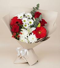 Букет цветов из:  Розы, Хризантемы, Герберы и Лилии в Смышляевка