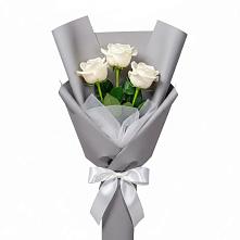 Букет 3 белые розы в Смышляевка