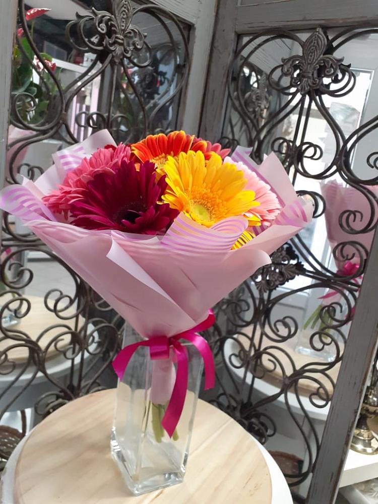 Букет цветов из: Герберы в Смышляевка