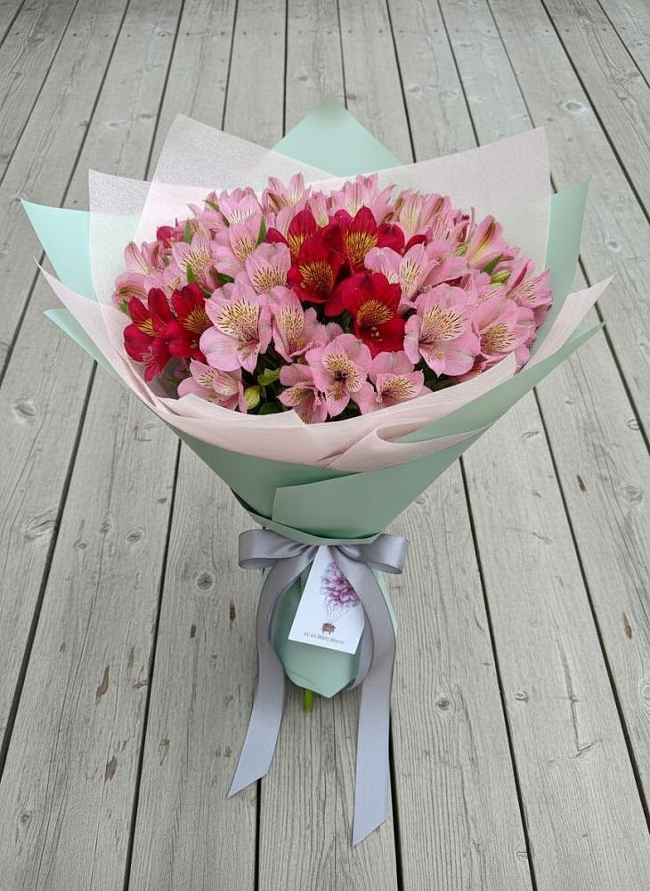 Букет цветов из: Альстромерии в Смышляевка