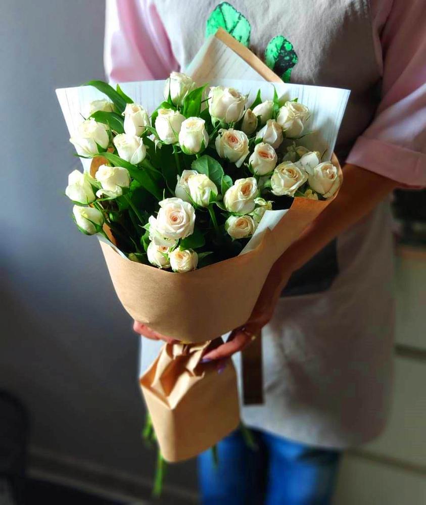 Букет цветов из: Розы в Смышляевка
