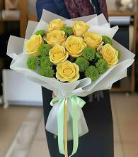 Букет цветов из:  Хризантемы и Розы в Смышляевка