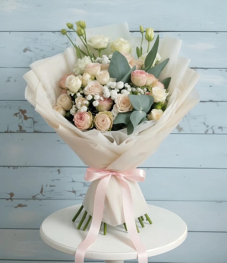 Букет цветов из: Розы и Лизиантусы в Смышляевка