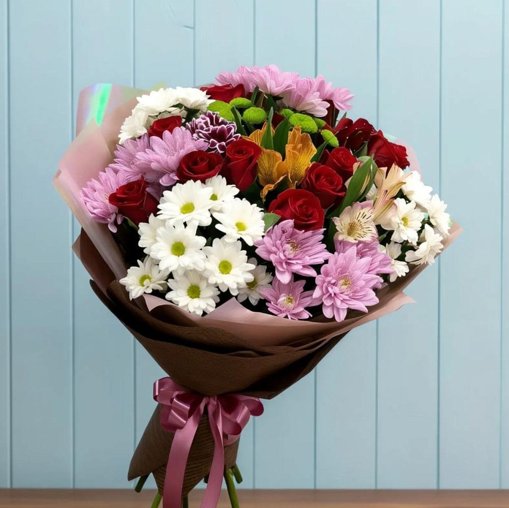 Букет цветов из: Розы, Хризантемы и Альстромерии в Смышляевка