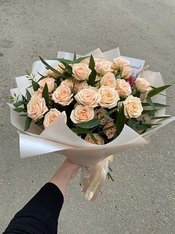 Букет Кремовые розы Латте в Смышляевка