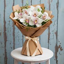 Букет цветов из:  Орхидеи и Розы в Смышляевка